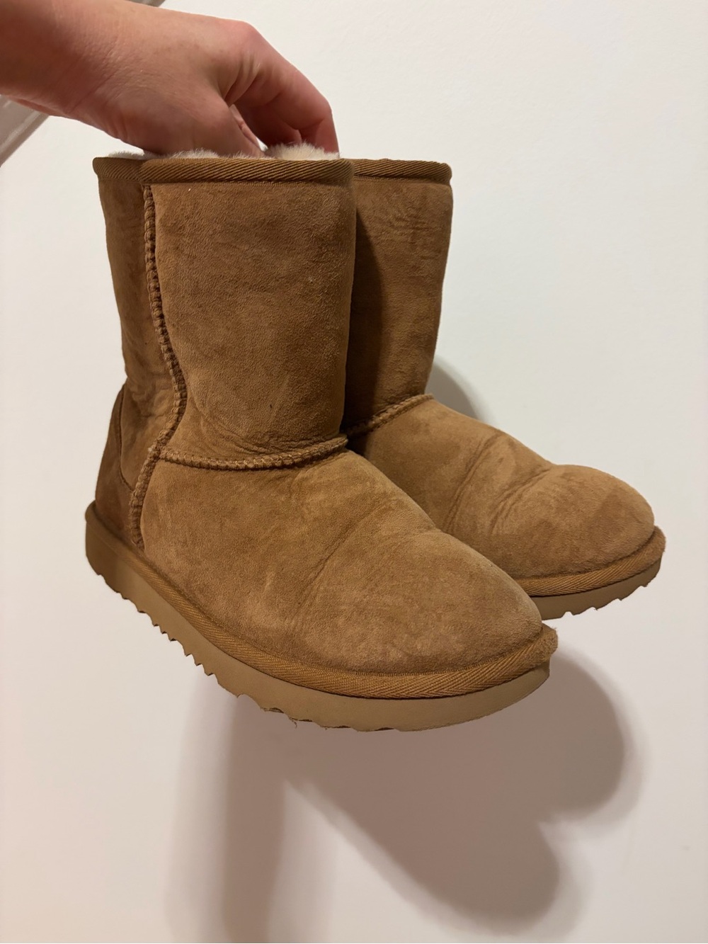UGG Short Chestnut Brown Boots